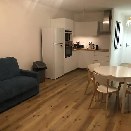 Apartment T2 38m² Dans Avec Piscine Et Tennis *