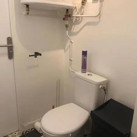 T2 38m² Dans Avec Piscine Et Tennis *